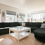 5 Person Holiday Home In Hals * Hals