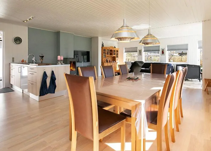 5 Person Holiday Home In Hals * Hals