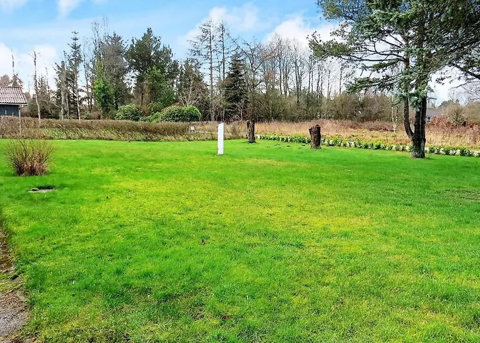 5 Person Holiday Home In Hals